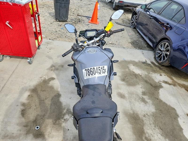 2017 Yamaha FZ10