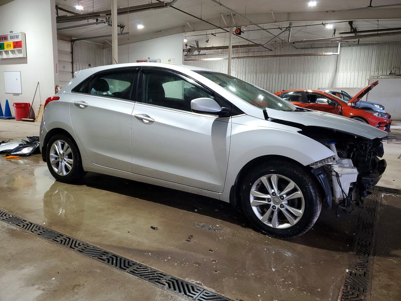 2014 Hyundai Elantra gt Base
