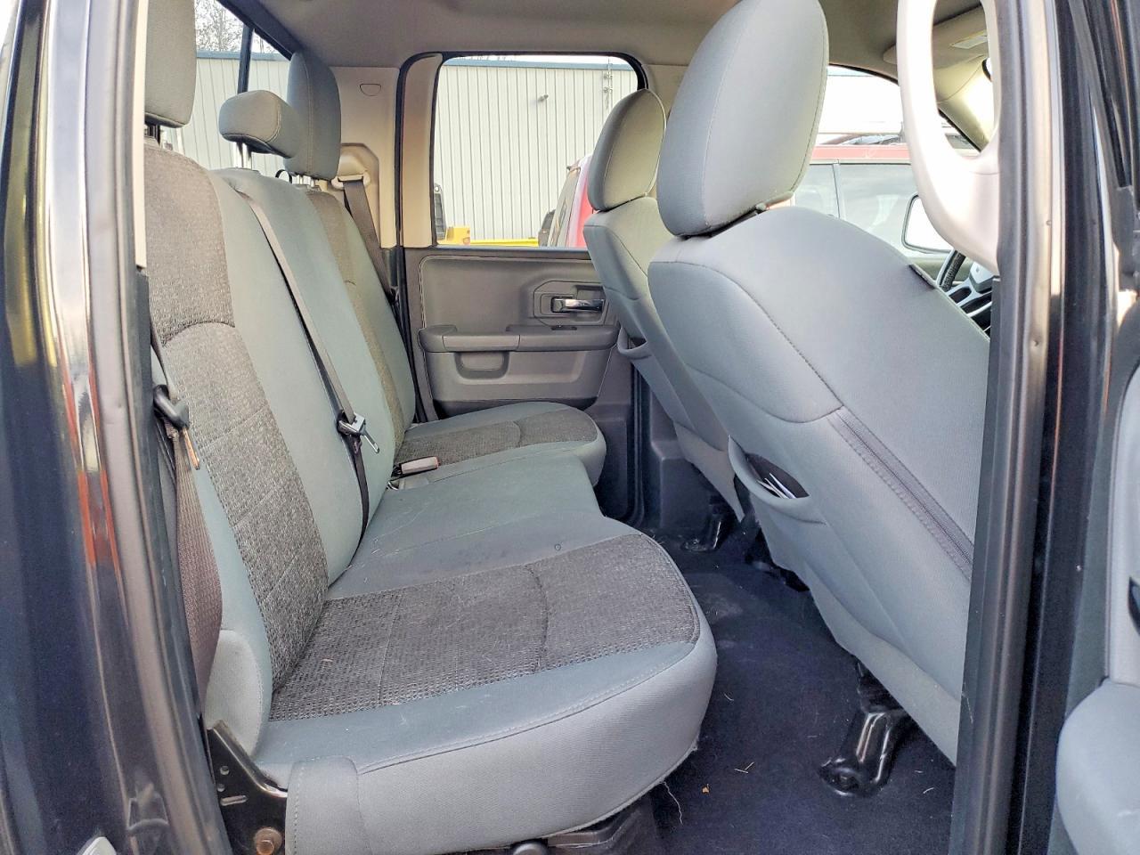 2018 Dodge RAM 1500 SLT