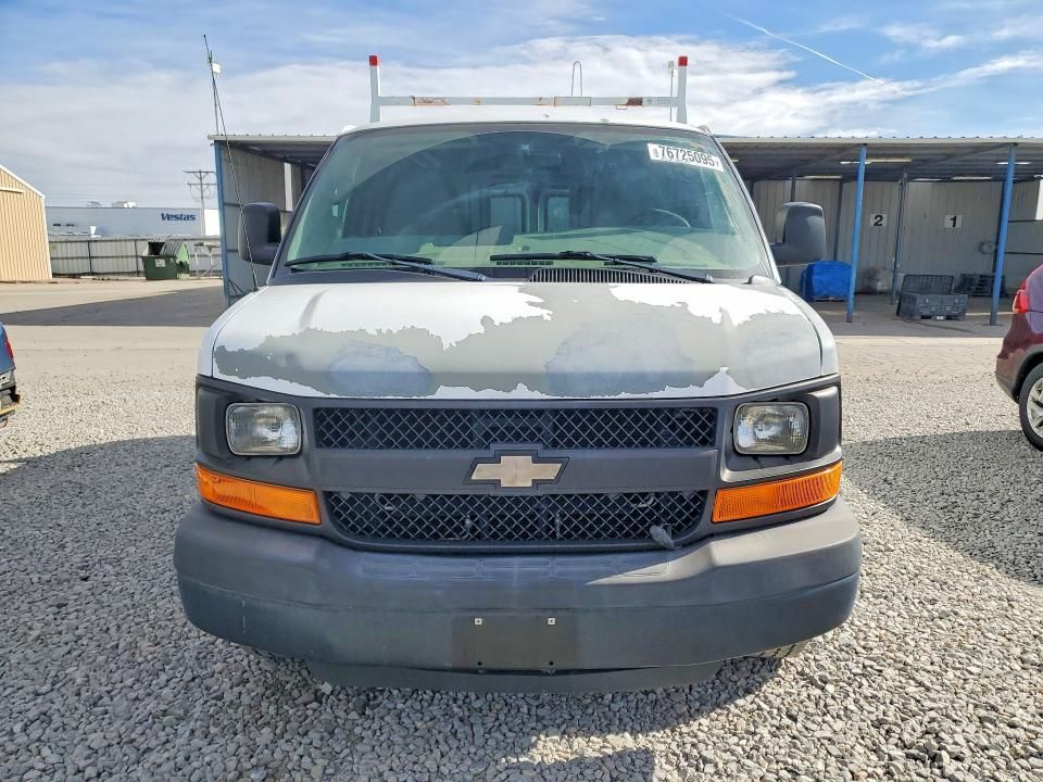 2011 Chevrolet Express 2500 Delivery van