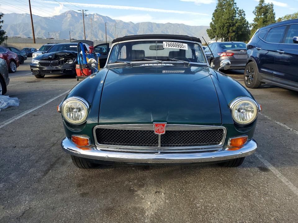 1976 MGB Automobile
