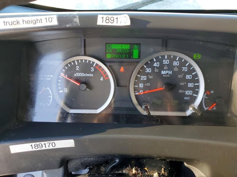 2018 Isuzu NRR Delivery Truck