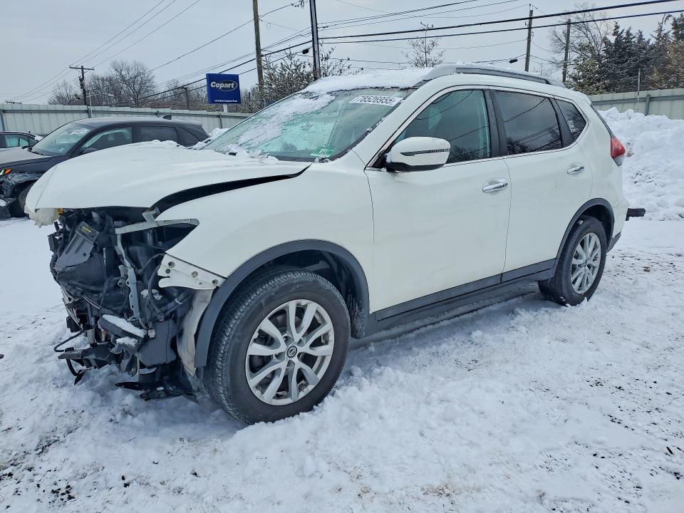 2018 Nissan Rogue sv
