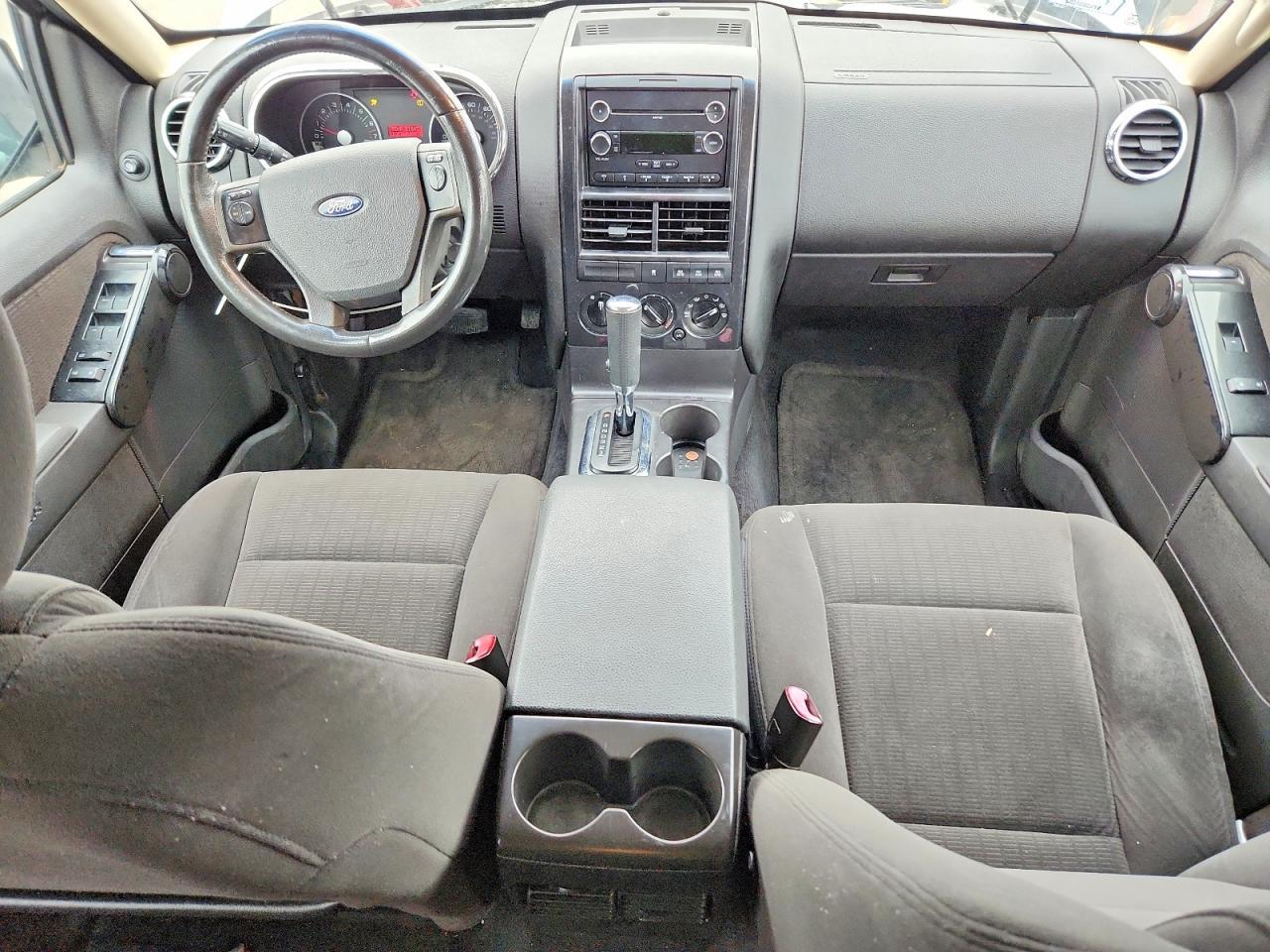 2010 Ford Explorer
