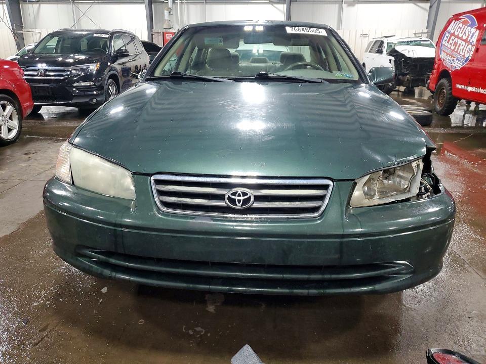 2001 Toyota Camry le V6