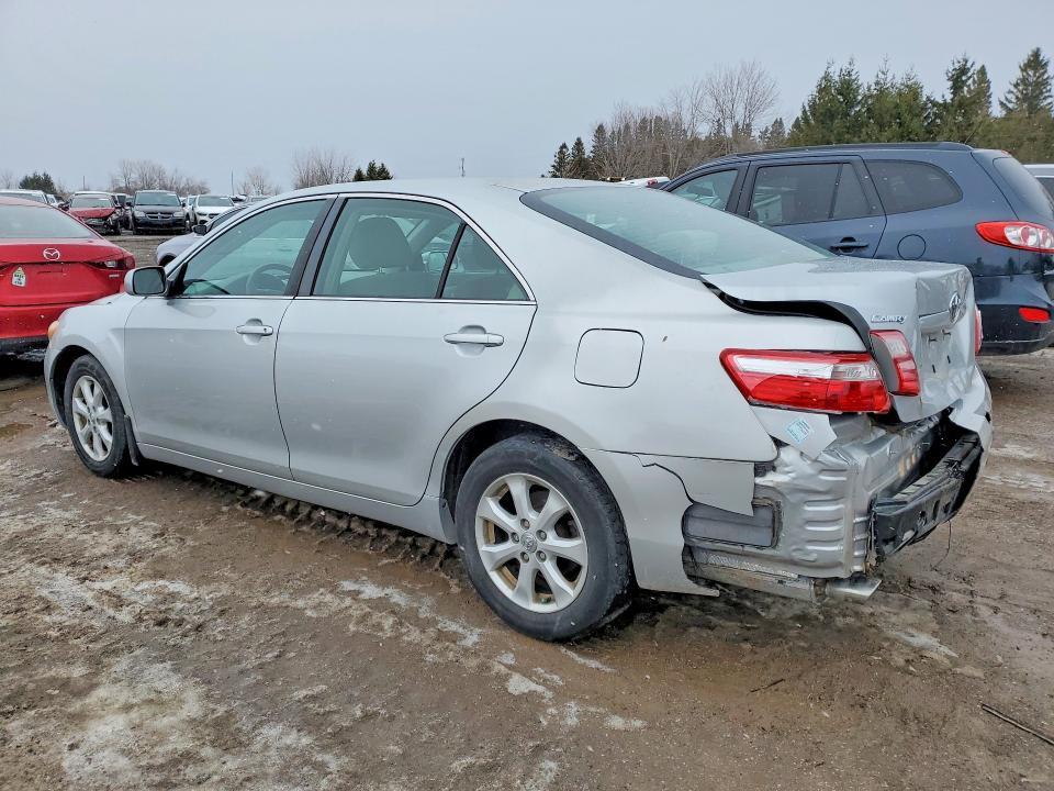 2007 Toyota Camry le V6