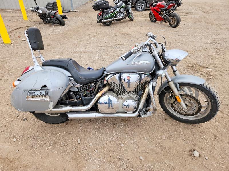 2004 Honda Vtx1300 c