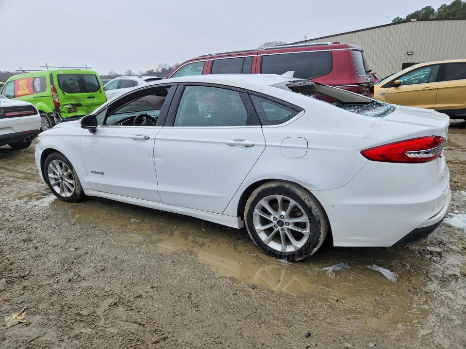 2019 Ford Fusion se