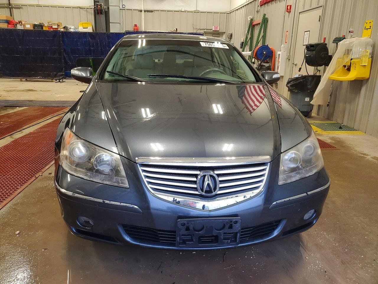 2005 Acura RL