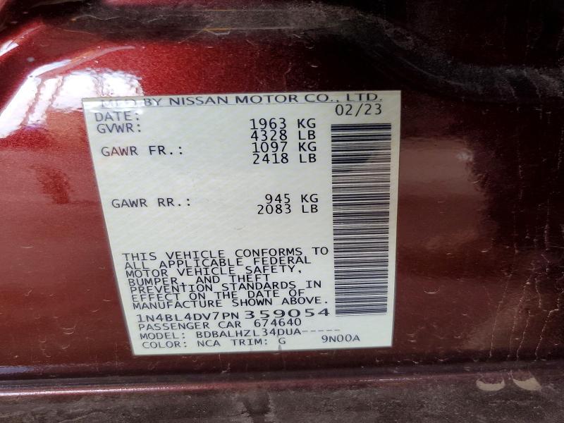 2023 Niss Altima 2.5 sv