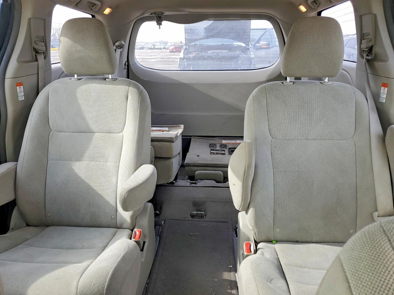2015 Toyota Sienna