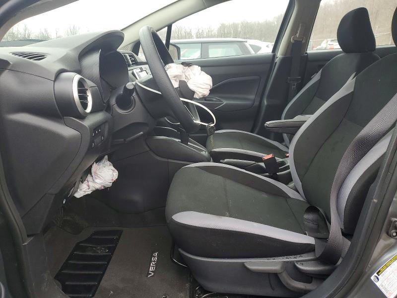 2025 Nissan Versa s
