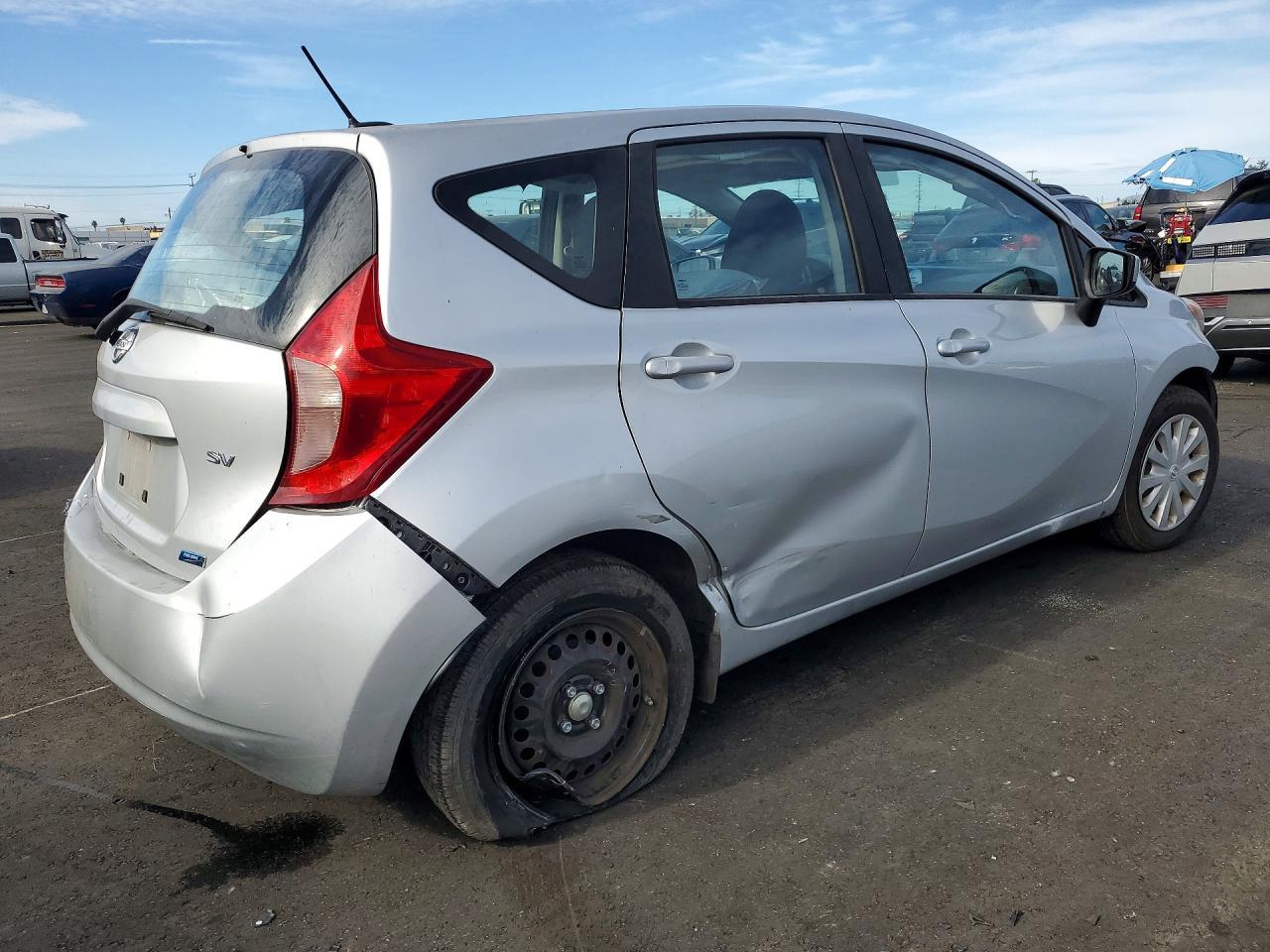 2016 Nissan Versa Note sv