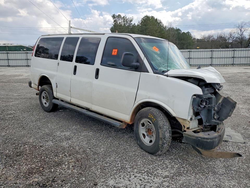 2017 Chevrolet Express G2500 LS