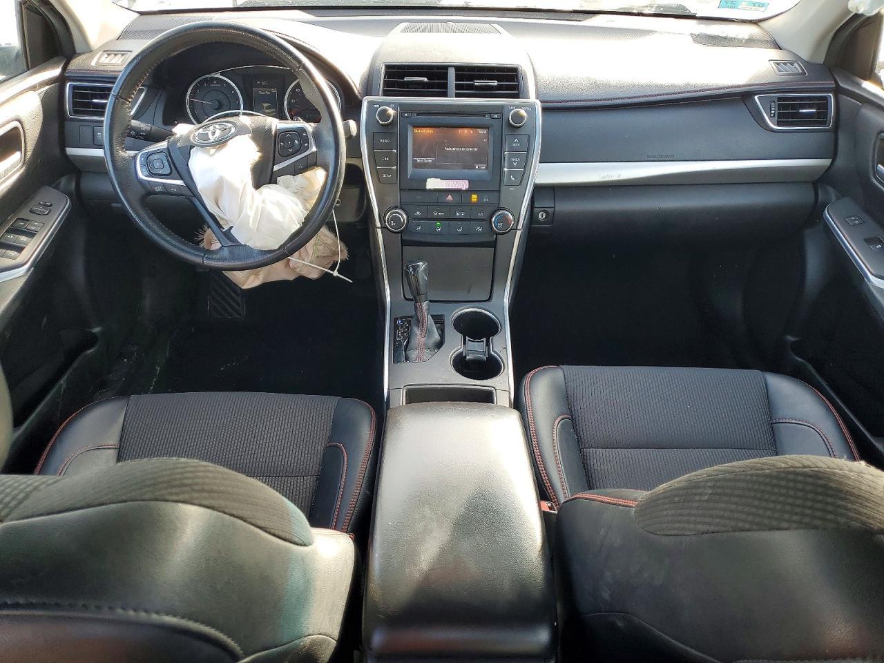 2017 Toyota Camry le