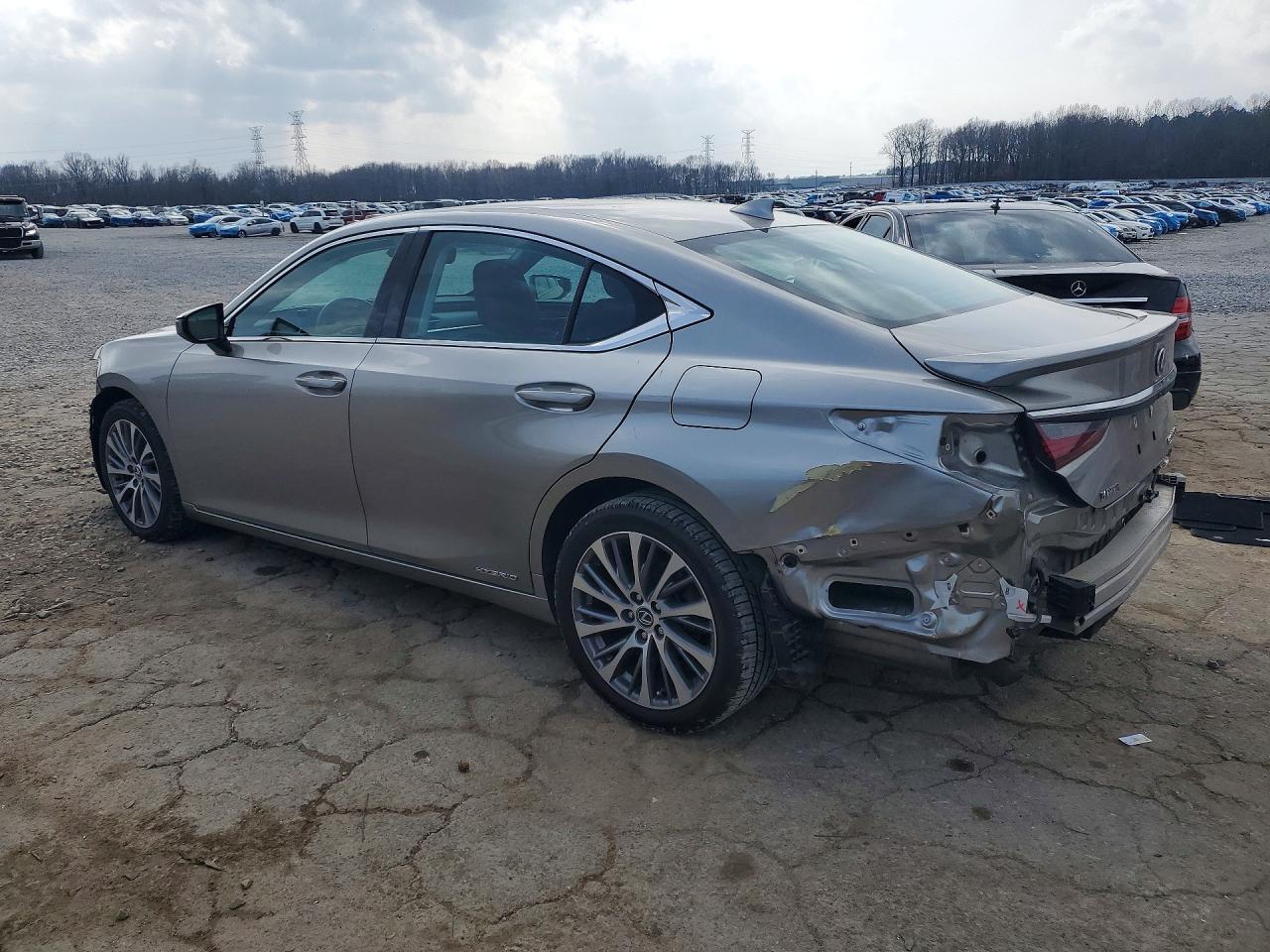 2019 Lexus Es 300h Base