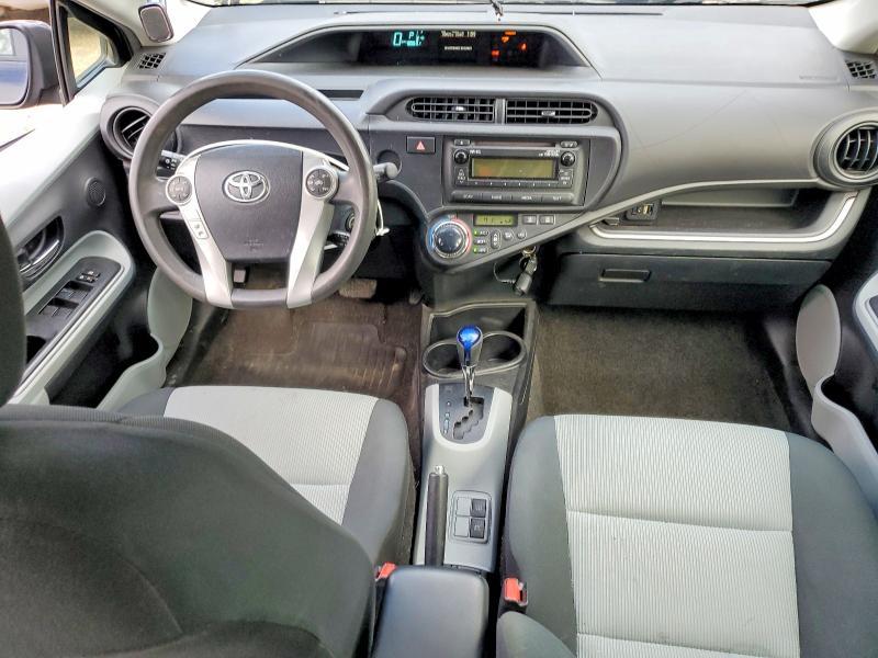 2014 Toyota Prius c two