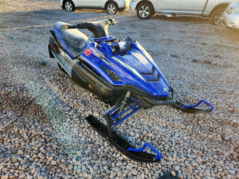 2006 Yamaha Snowmobile