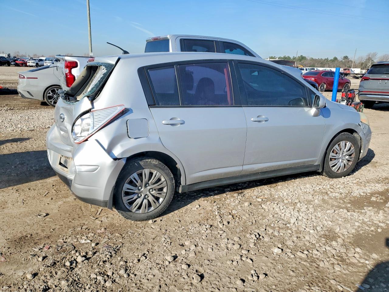 2008 Nissan Versa s