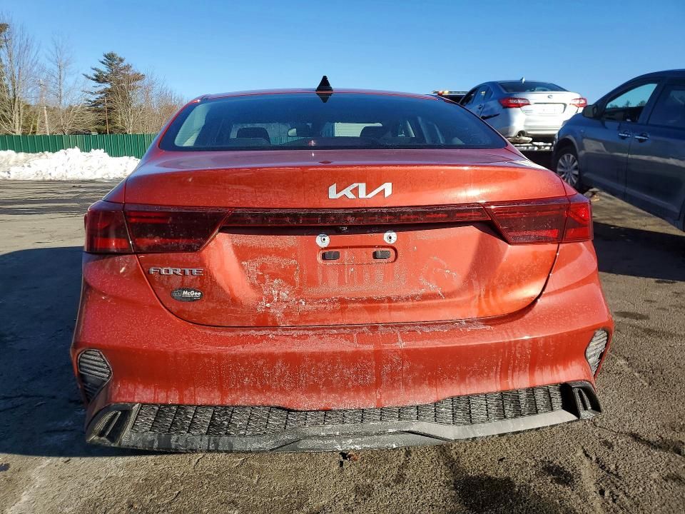 2023 KIA Forte lxs