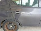 2015 Niss Versa s