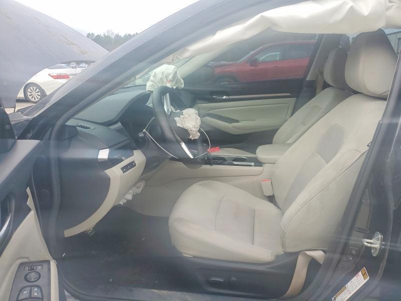 2022 Nissan Altima sv
