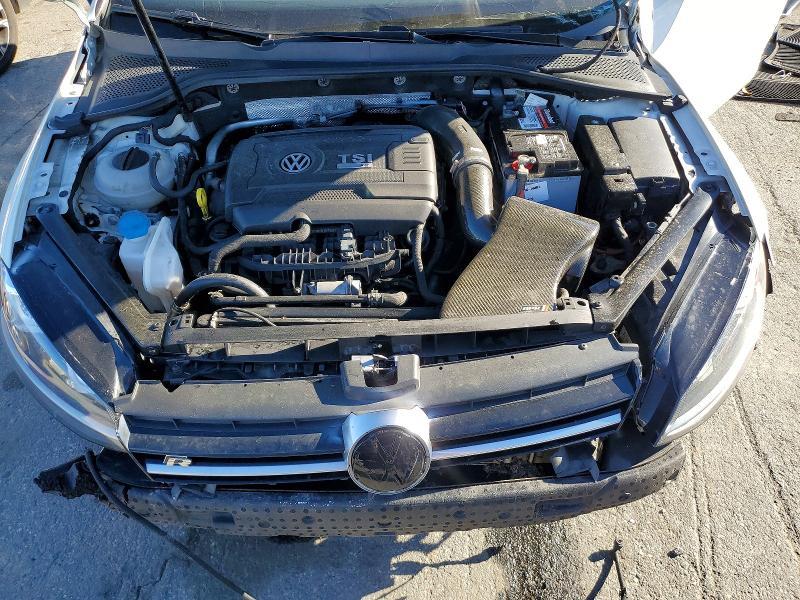 2016 Volkswagen Golf r