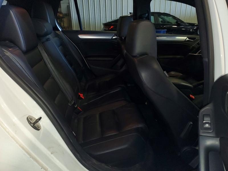 2013 Volkswagen Golf r