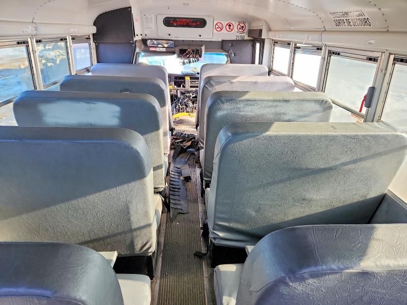 2011 Chevrolet 2011 Thomas Minotour G3500-School Bus