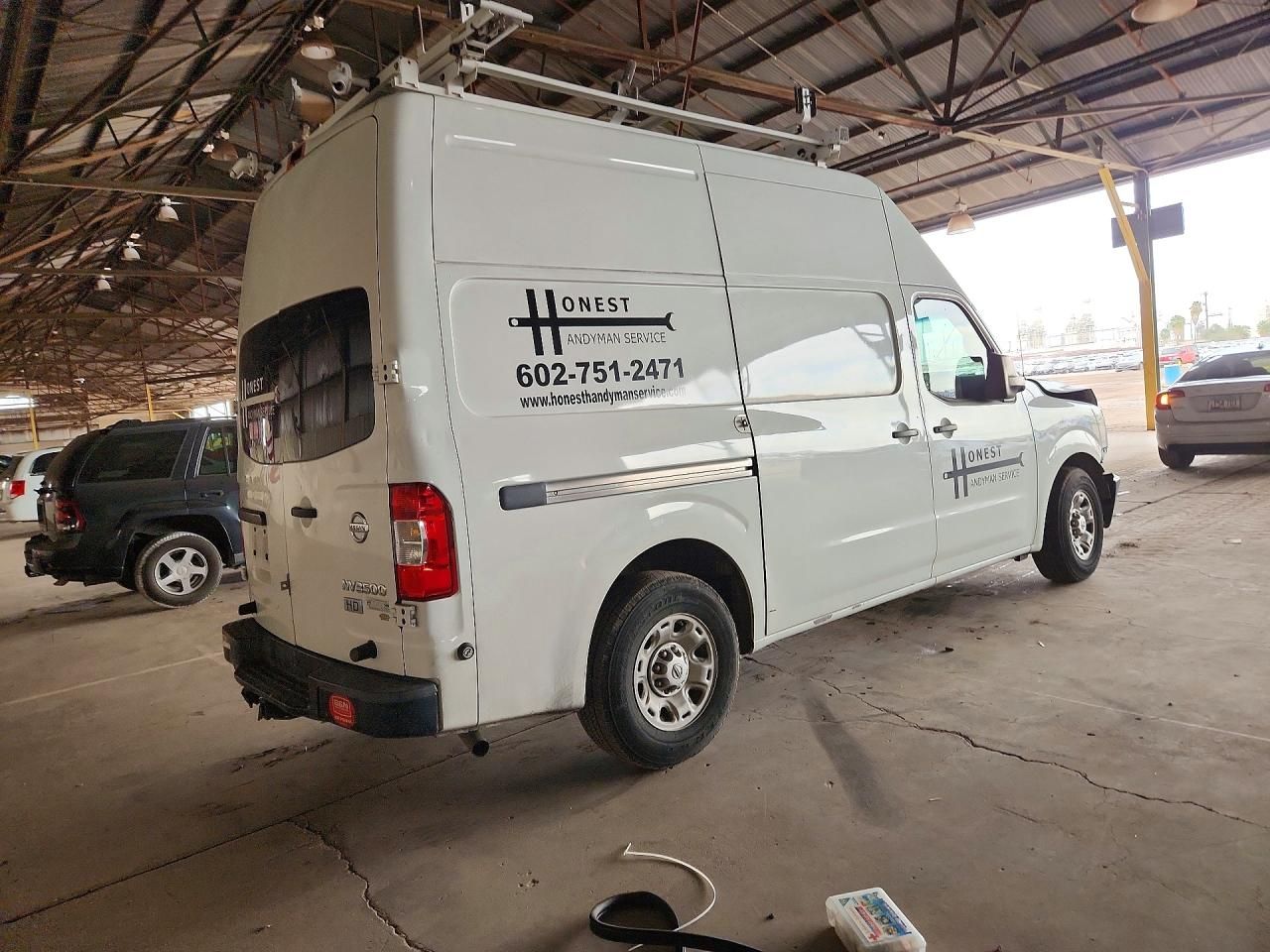 2013 Nissan NV 2500 Utility / Service Van