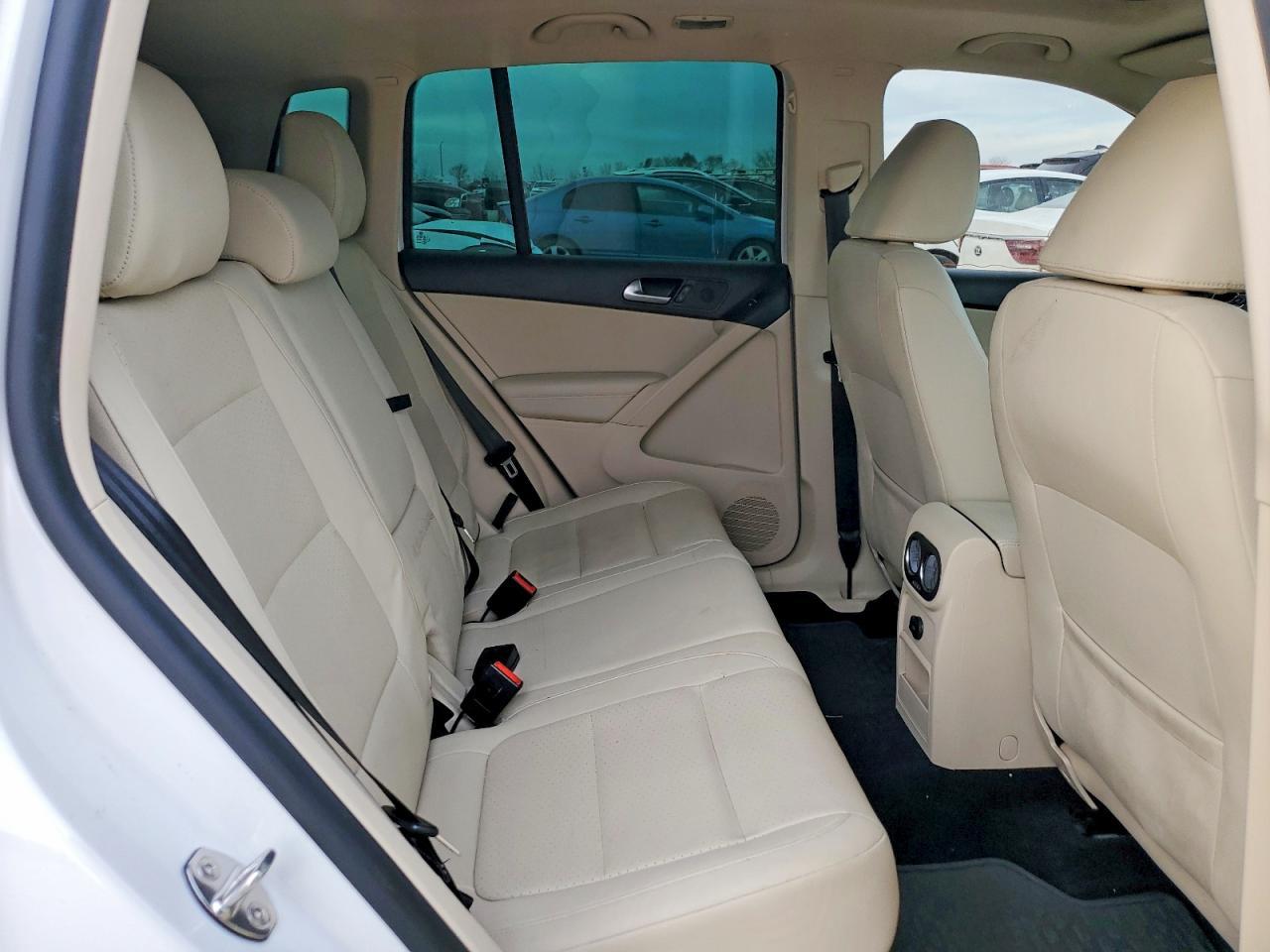 2013 Volkswagen Tiguan s