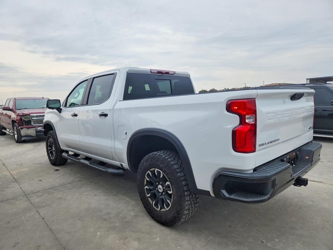2024 Chevrolet Silverado K1500 ZR2