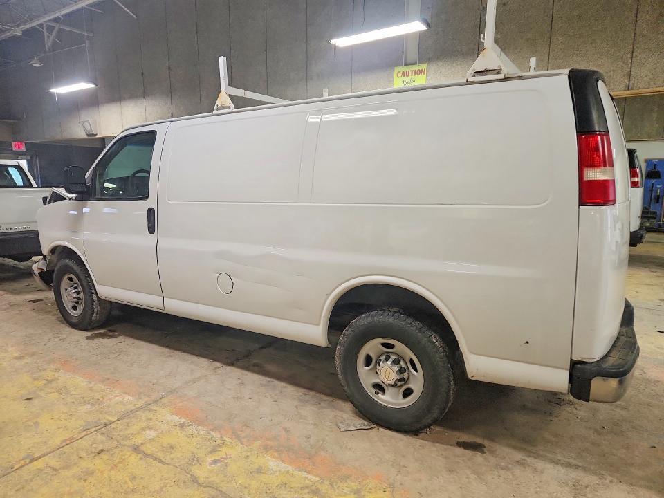 2014 Chev Express G2500