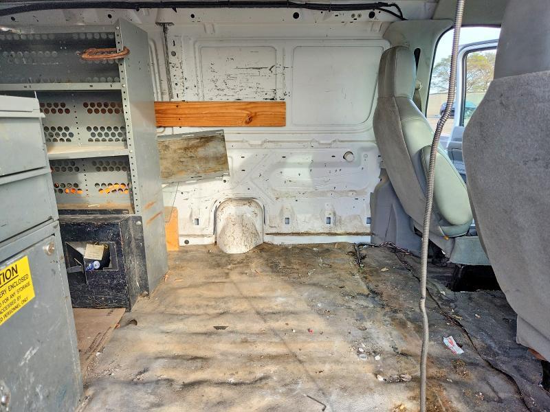 2011 Ford Econoline E250 van