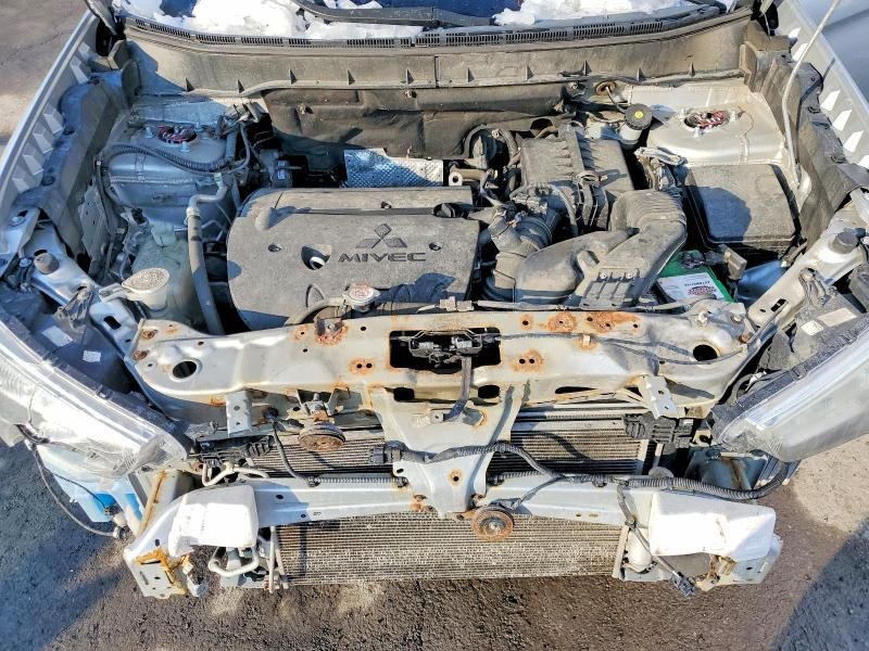 2015 Mitsubishi Outlander Sport es