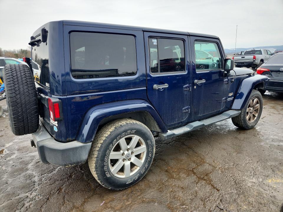 2013 Jeep Wrangler Unlimited Sahara