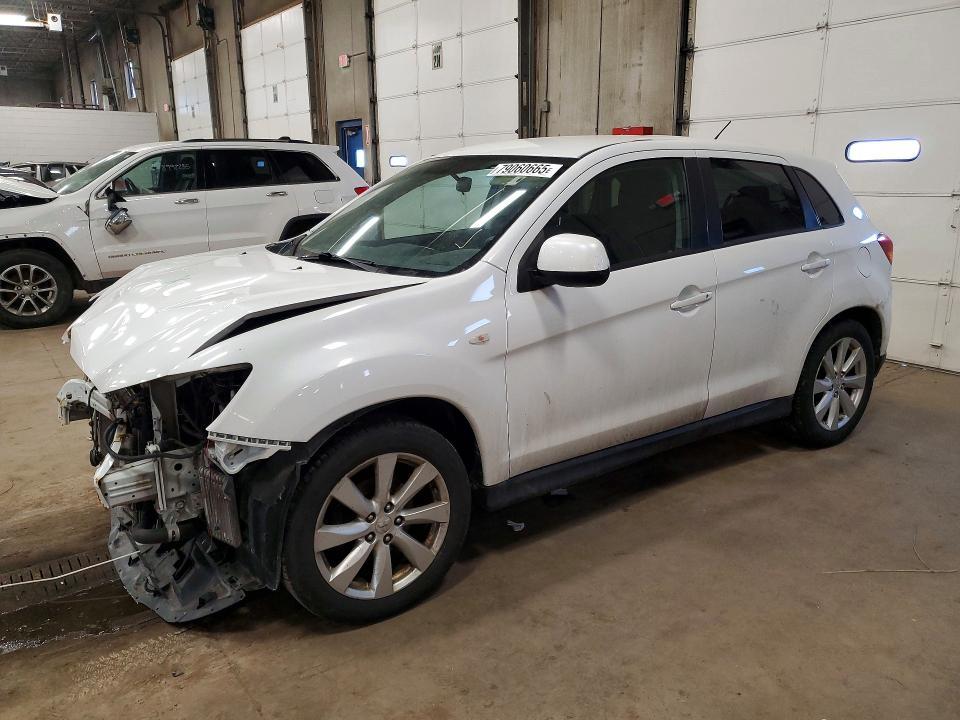 2014 Mitsubishi Outlander Sport es