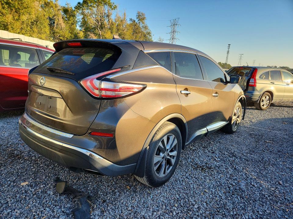 2016 Nissan Murano s