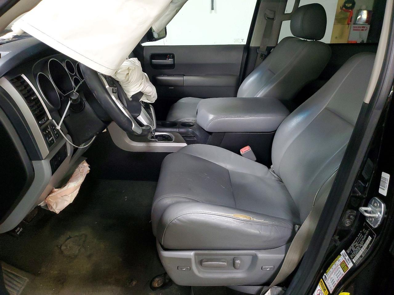 2014 Toyota Sequoia Limited