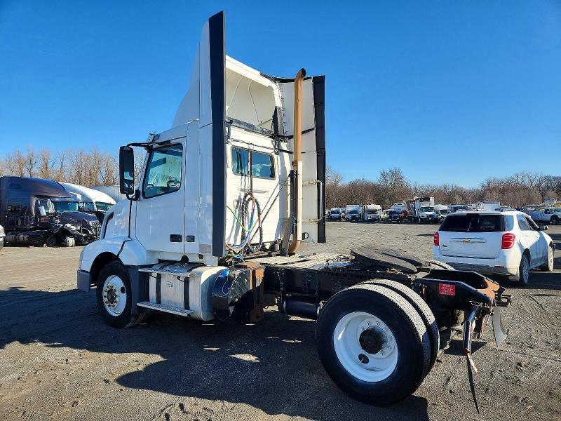 2017 Volvo Vnl Semi Truck