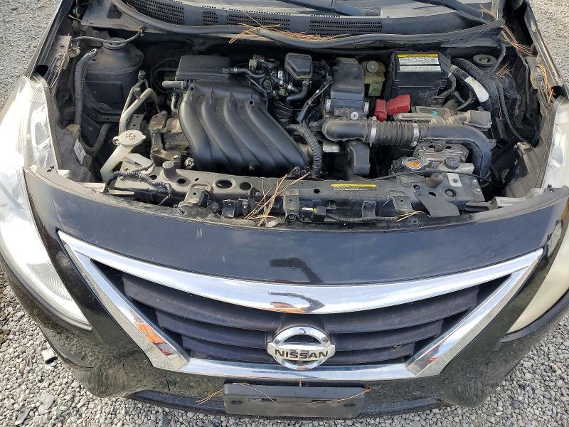 2015 Nissan Versa s