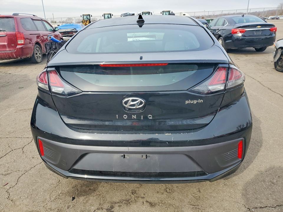 2022 Hyundai Ioniq Plug-in Hybrid se