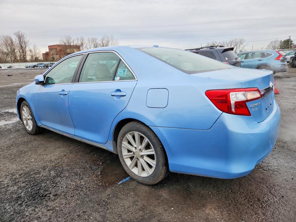 2012 Toyota Camry Hybrid xle