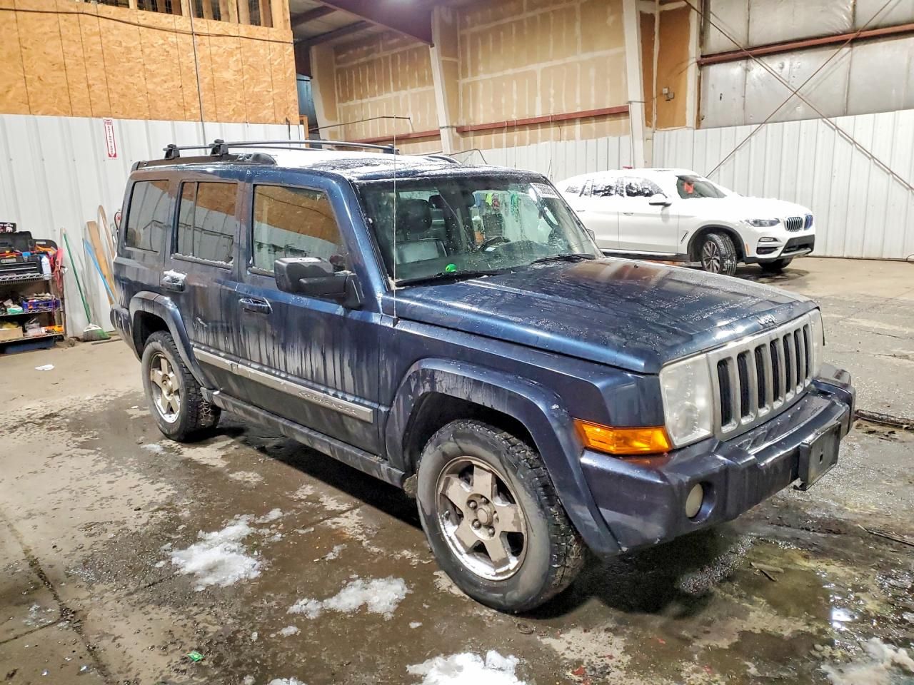 2010 Jeep Commander Sport
