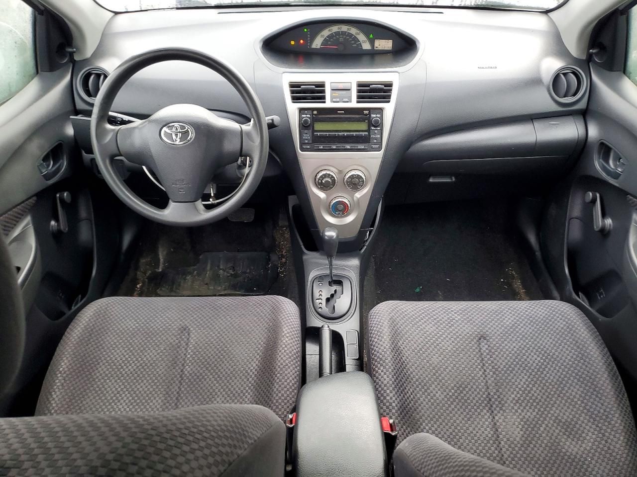 2008 Toyota Yaris