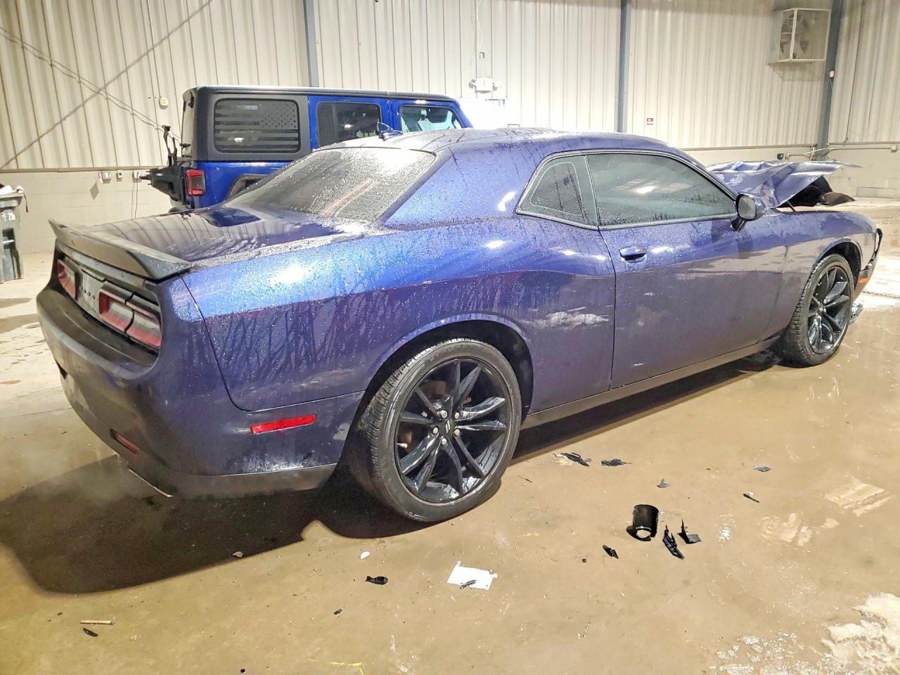 2017 Dodge Challenger sxt