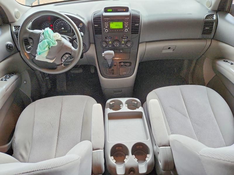 2012 KIA Sedona lx