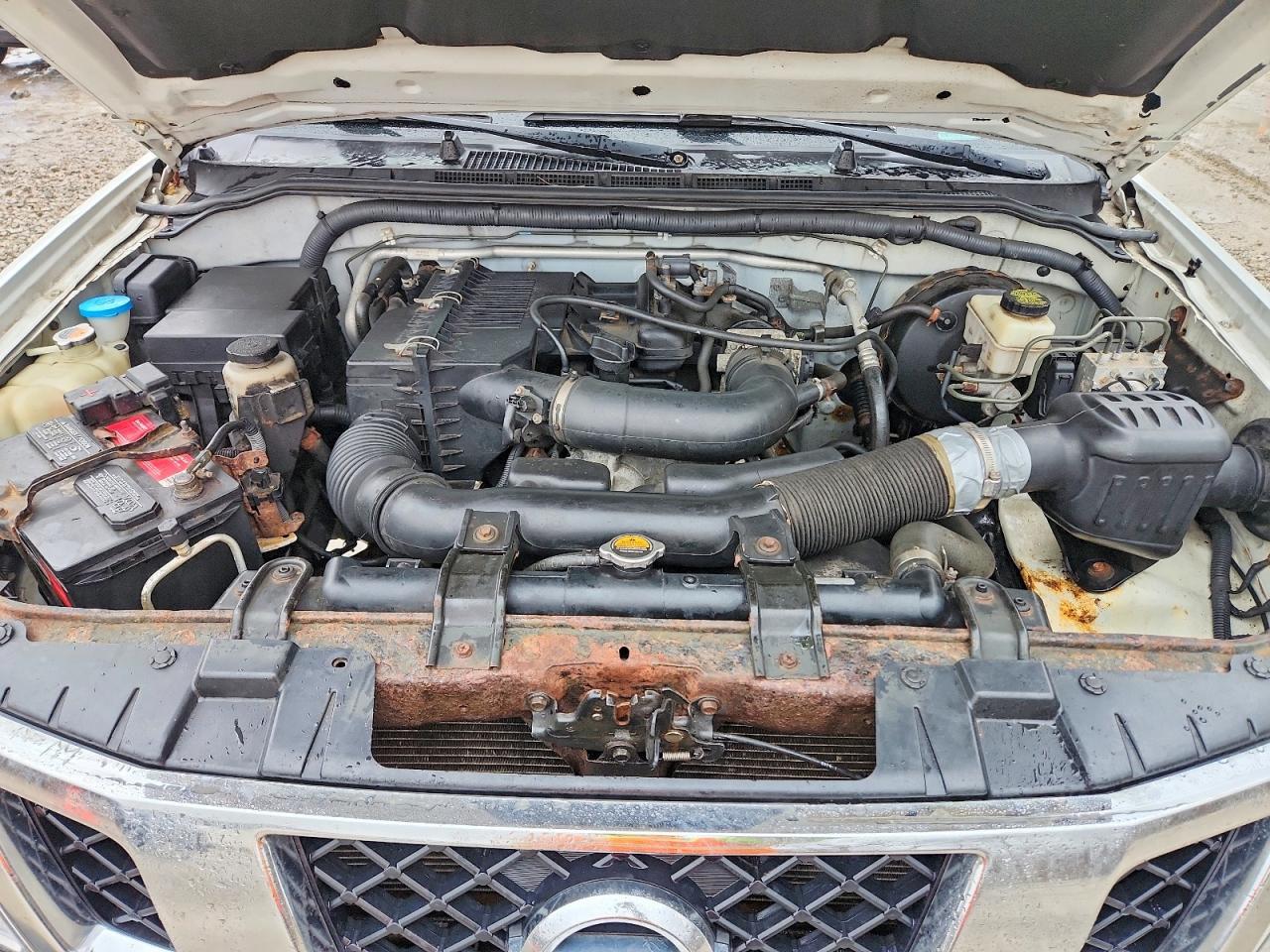 2014 Nissan Frontier s