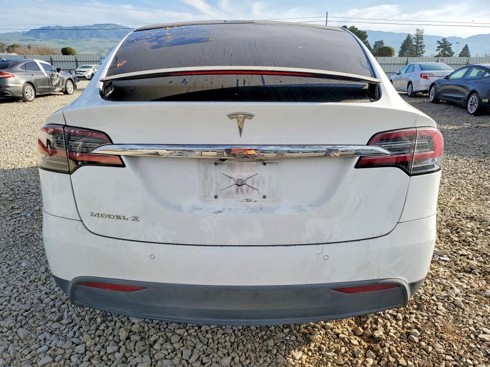 2016 Tesla Model x