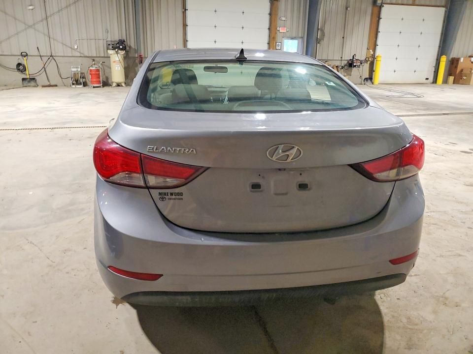 2014 Hyundai Elantra se